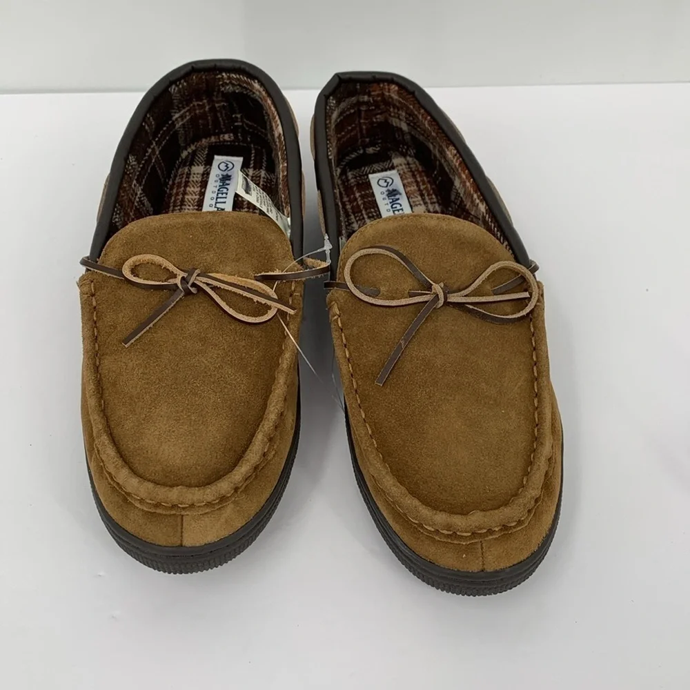 Magellan Outdoors moccasin shoe slipper plaid lining faux suede outdoor new 11